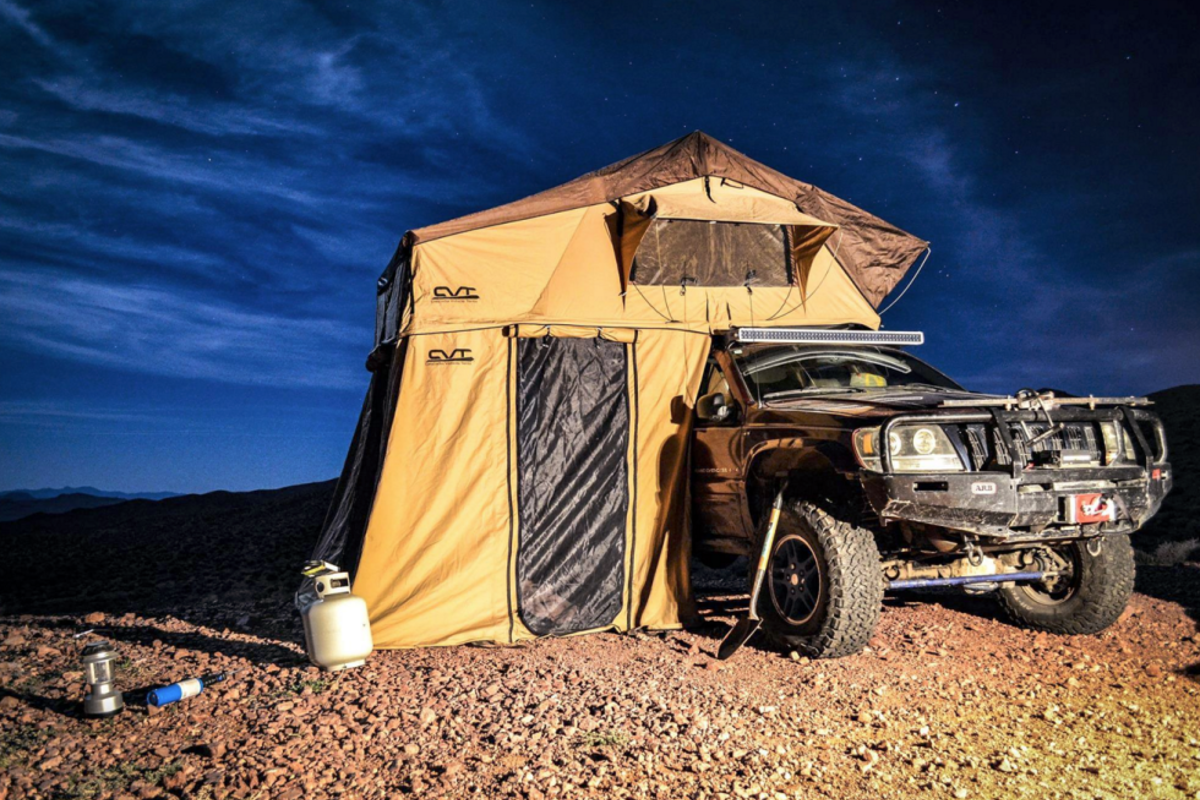 Kamp Yapmayı Sevenlere Araba Üstü Çadırları